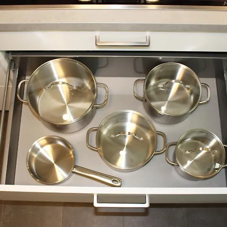 Julo Apartman